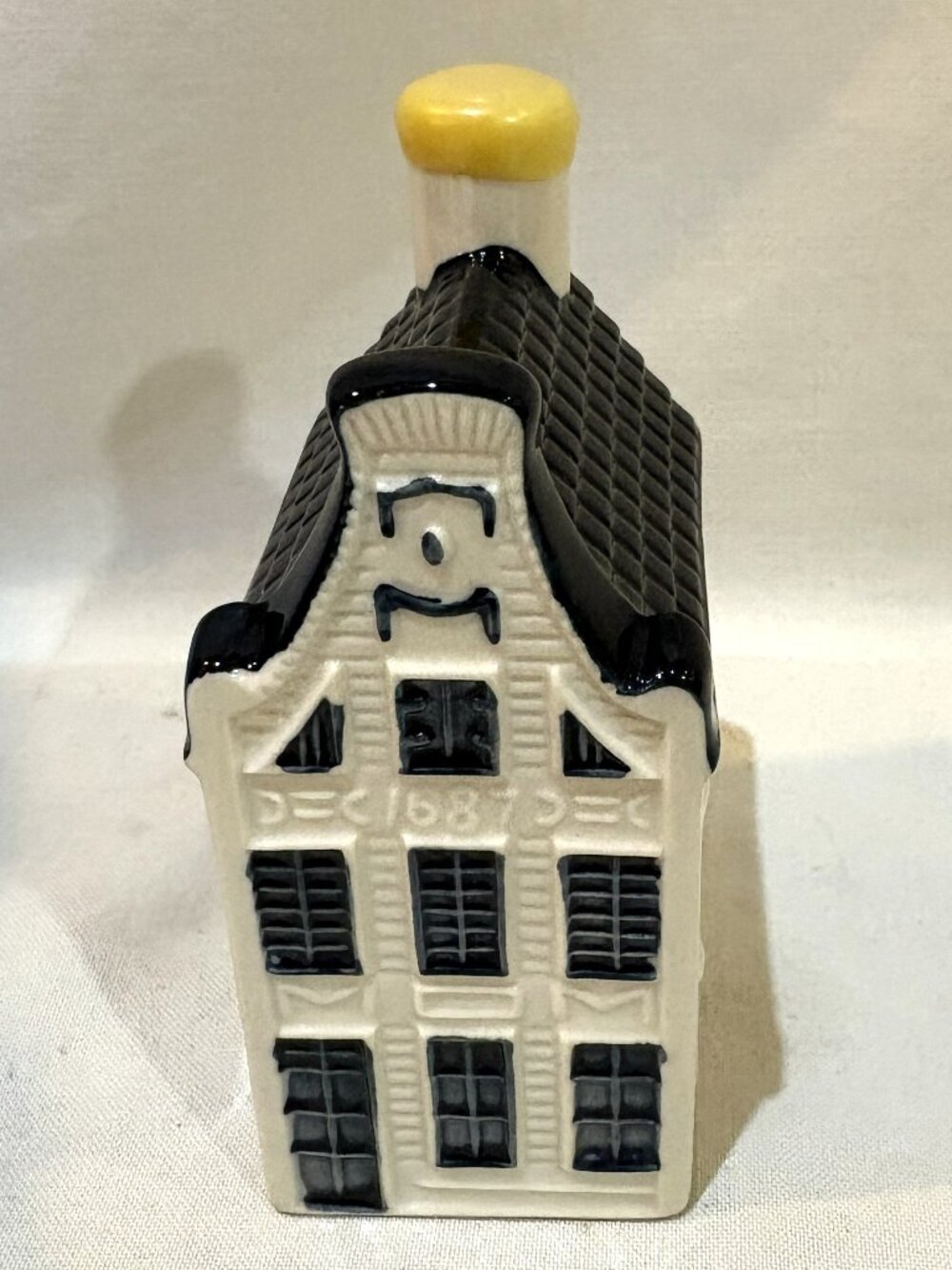 Blue Delft BOLS Ceramic House #13 Exclusively for KLM